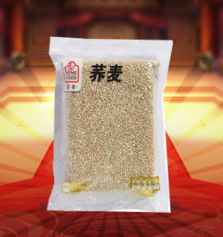 薈食(FINE FOOD)蕎麥產(chǎn)自遼寧朝陽1kg每袋，本品用清水洗凈后煮、炒、燉或與大米、小米等其它糧食按比例放入制作各種營養(yǎng)米粥。富含多種維生素、礦物質(zhì)及微量元素，營養(yǎng)健康，深受廣大消費(fèi)者的認(rèn)可與喜愛。