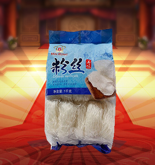 新閩融粉絲產(chǎn)自上凍煙臺1.5kg每袋，粉絲是淀粉制品，含有豐富的營養(yǎng)和多種礦物質(zhì)，多食對人的健康有好處，既便捷又健康。粉絲有良好的附味性，它能吸收各種鮮美湯料的味道，再加上粉絲本身的柔潤滑，更加爽口宜人，涼拌更佳。