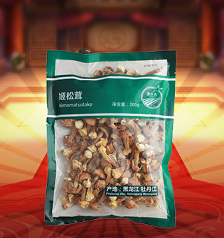 閩融臻選姬松茸產(chǎn)自黑龍江牡丹江200g每袋，姬松茸菌蓋嫩，菌柄脆，口感極好，蛋白質組成中包括十八種氨基酸，人體的八種必需氨基酸齊全，還含有多種維生素和麥角甾醇。姬松茸營養(yǎng)極其豐富，而且組配合乎人體健康要求，尤其引人注目的是醫(yī)藥保健價值。據(jù)報道，其多糖含量為食用蕈菌之首，特別是所含甘露聚糖對抑制腫瘤(尤其是腹水癌)、醫(yī)療痔瘺、增強精力、防治心血管病等都有神效。