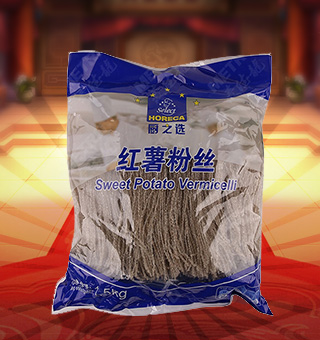 廚之選紅薯粉絲產(chǎn)自山東招遠1.5kg每袋，精選優(yōu)質(zhì)紅薯淀粉等為原料，融合水精制而成，品質(zhì)優(yōu)良，天然上等，營養(yǎng)豐富。入口順滑，口齒留香，產(chǎn)品選料考究，口味純正，美味又健康，品質(zhì)優(yōu)質(zhì)，值得信賴。塑料質(zhì)地包裝，粉絲分明可見，食用簡單方便，是廚房常備品的上佳選擇。