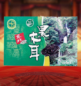 閩融東北黑木耳（盒裝）產自福建寧德25g*10每盒，精選優(yōu)質片狀銀耳經過領先工藝烘干而成，衛(wèi)生安全，色澤乳白色，半透明，柔軟有彈性?？芍苯优c肉絲爆炒、與枸杞、紅棗煲湯，或作為佐料，葷素皆宜，食法多樣，是一道美味食材。采用透明的塑料包裝，大氣美觀，新鮮清晰可見，方便消費者們的選購，質量保證，放心購買。