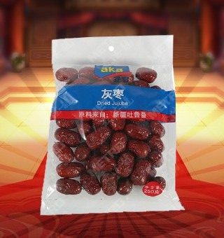 宜客(AKA)灰棗產(chǎn)自新疆吐魯番250g每袋，精選優(yōu)質(zhì)新疆吐魯番紅棗為原料，經(jīng)先進(jìn)工藝精心制作而成，個大皮薄，核小肉厚，輕松享受。