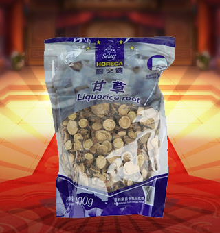 廚之選(HORECA SELECT)甘草產(chǎn)自四川成都400g每袋，精細(xì)加工而成，質(zhì)量上乘，備受廣大專業(yè)廚師和消費者歡迎和厚愛，是您廚房必備品。保留了甘草中原有的滋味、氣味和全部的營養(yǎng)物質(zhì)，風(fēng)味獨特，定會讓您回味無窮。不使用化學(xué)劑、無化學(xué)殘留、不破壞營養(yǎng)成分，給家人一份天然、一份健康、一份安心。
